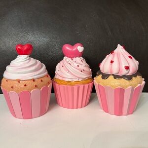 Set of Three Decorative Cupcake Figurines Valentine’s Day